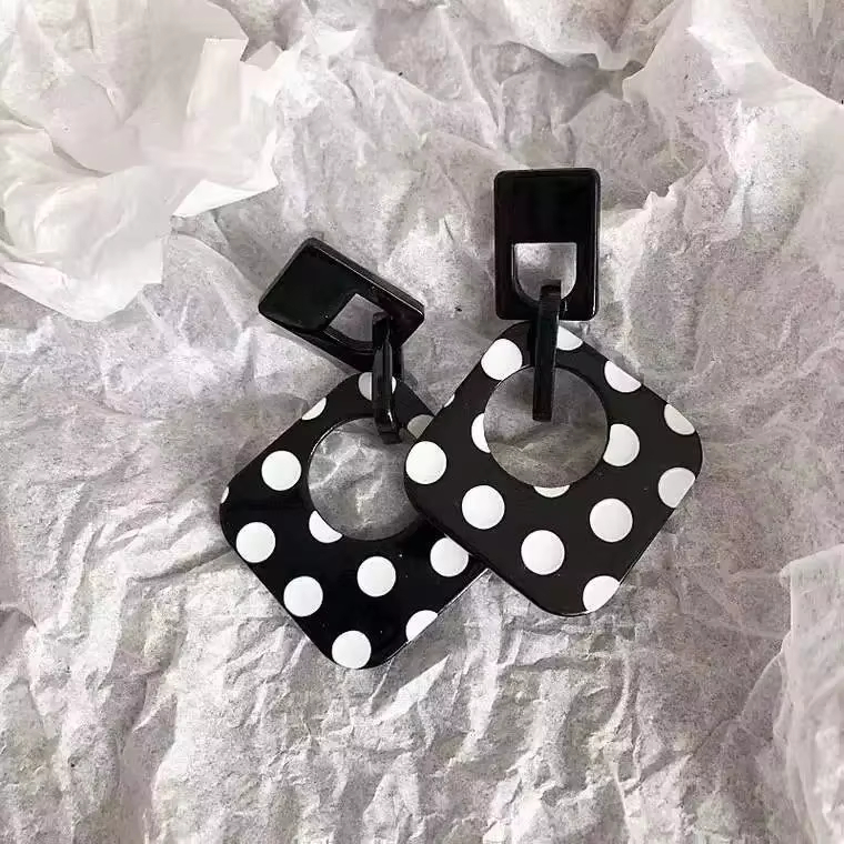 Retro Geometric Polka Dot Roun - Women Accessories Dropshipping recension och pris