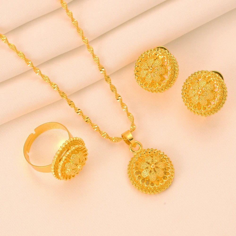 24K Gold-Plated Floral Women's - Women Accessories Dubai recension och pris