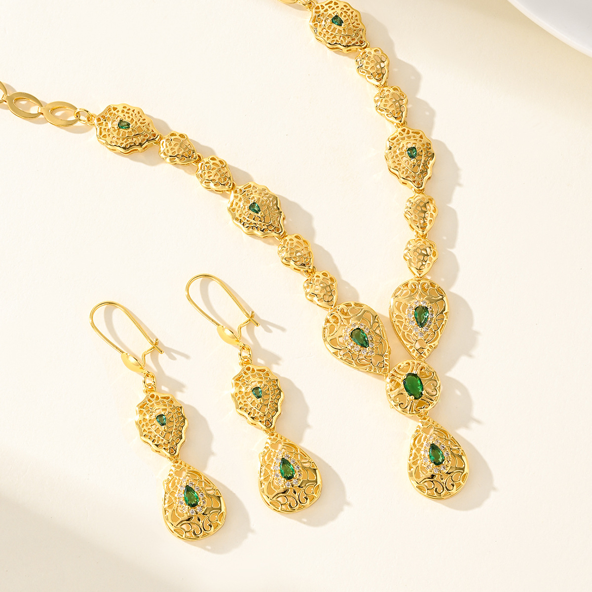 9999 Gold Drip Set - Middle Ea - Women Accessories Dubai recension och pris